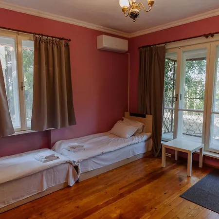 Διαμέρισμα Cozy & Quiet *
